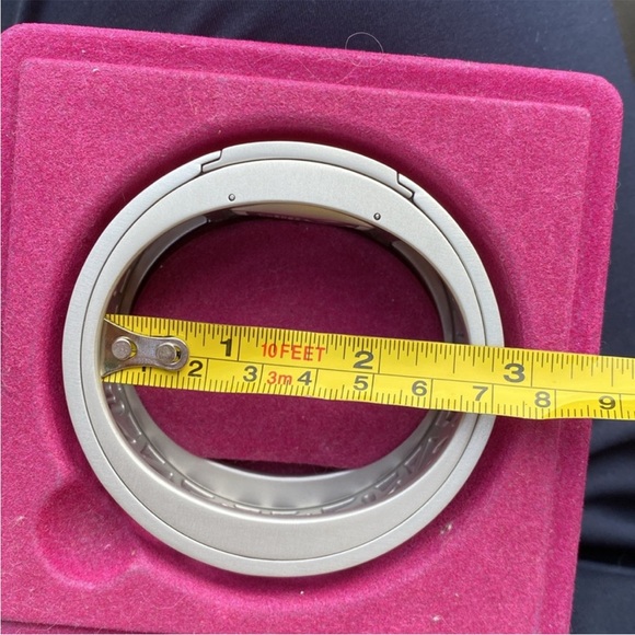 Swatch limited edition bracelet watch - Picture 8 of 11